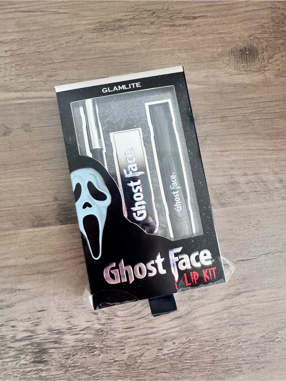 Glamlite Ghost Face Lip Kit